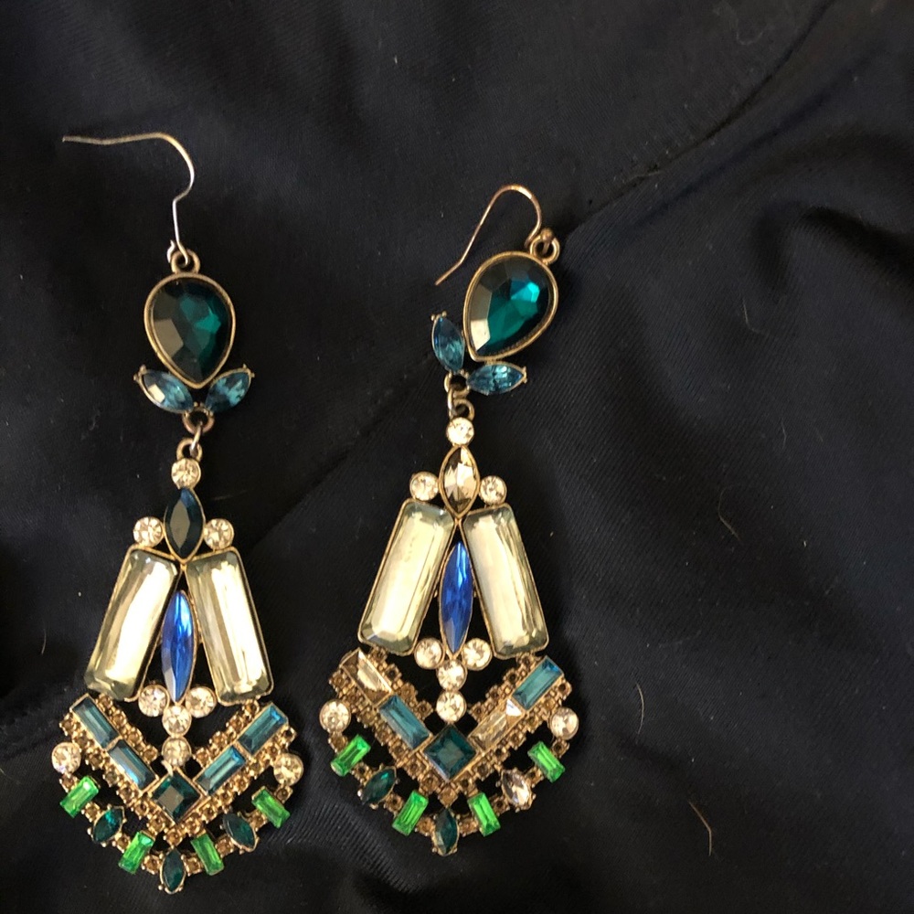 Chandelier on cover of Style magazine last summer